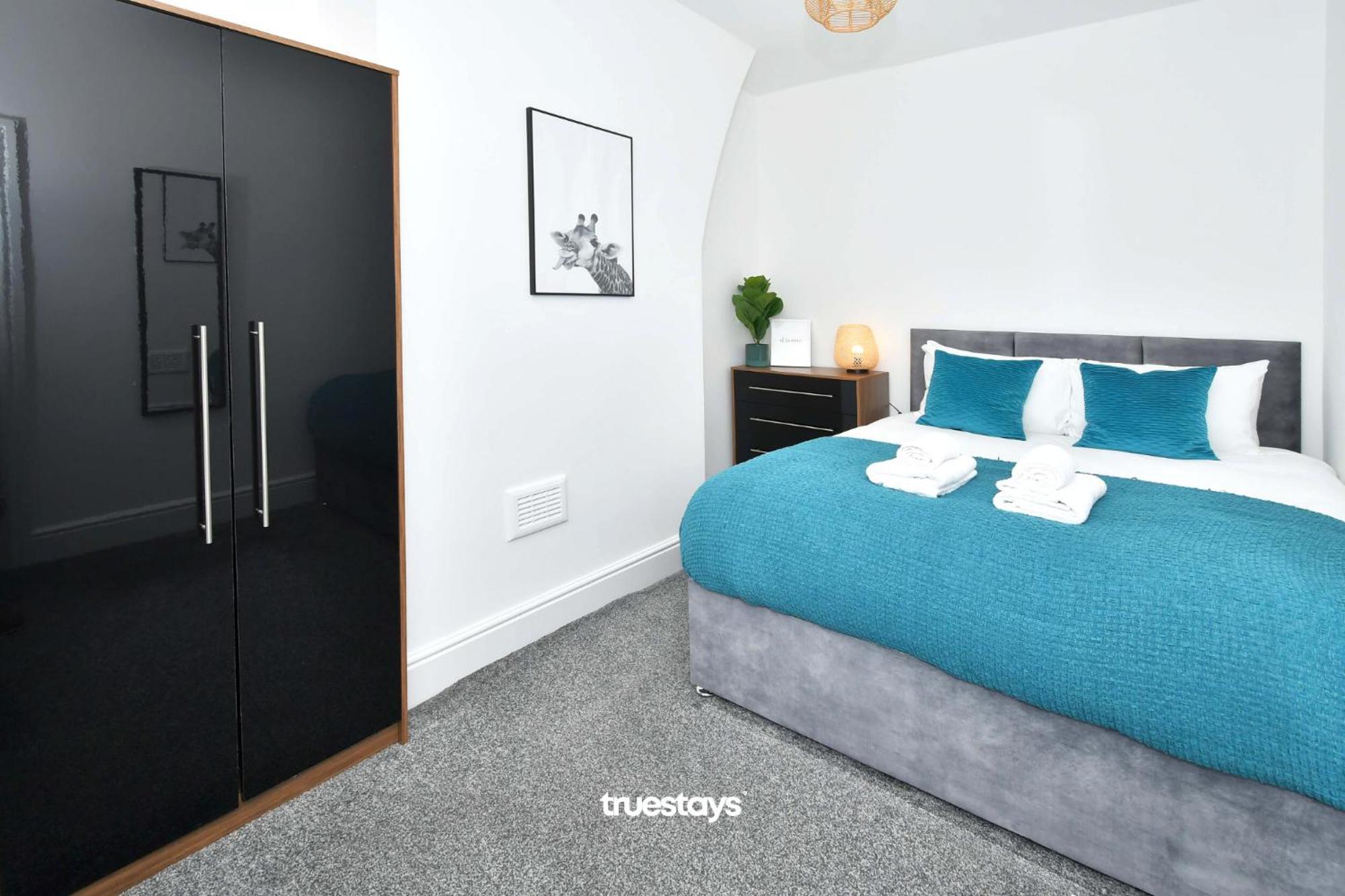 Gilman House By Truestays - 4 Bedroom House In Stoke-On-Trent Etruria Dış mekan fotoğraf