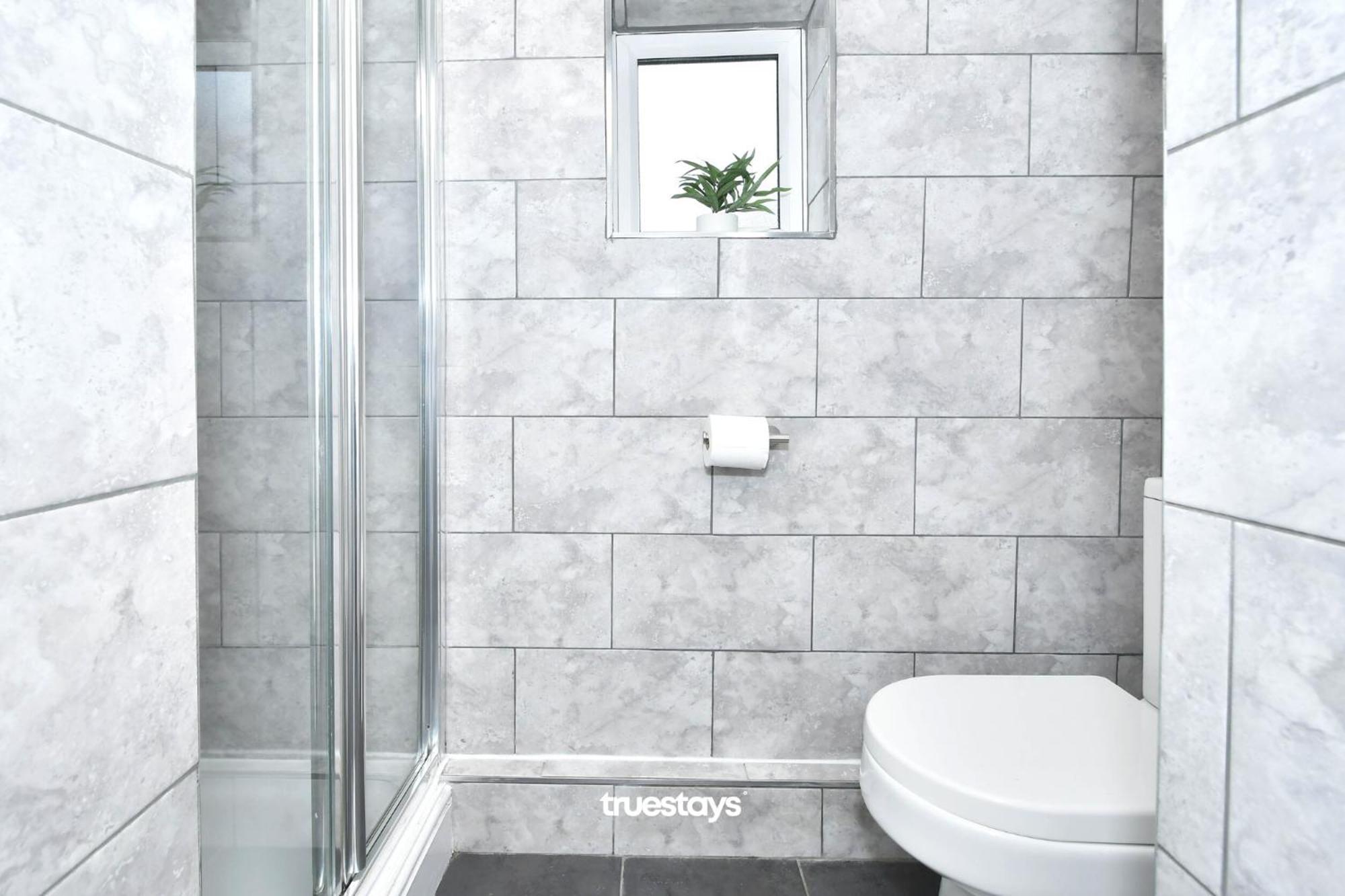 Gilman House By Truestays - 4 Bedroom House In Stoke-On-Trent Etruria Dış mekan fotoğraf