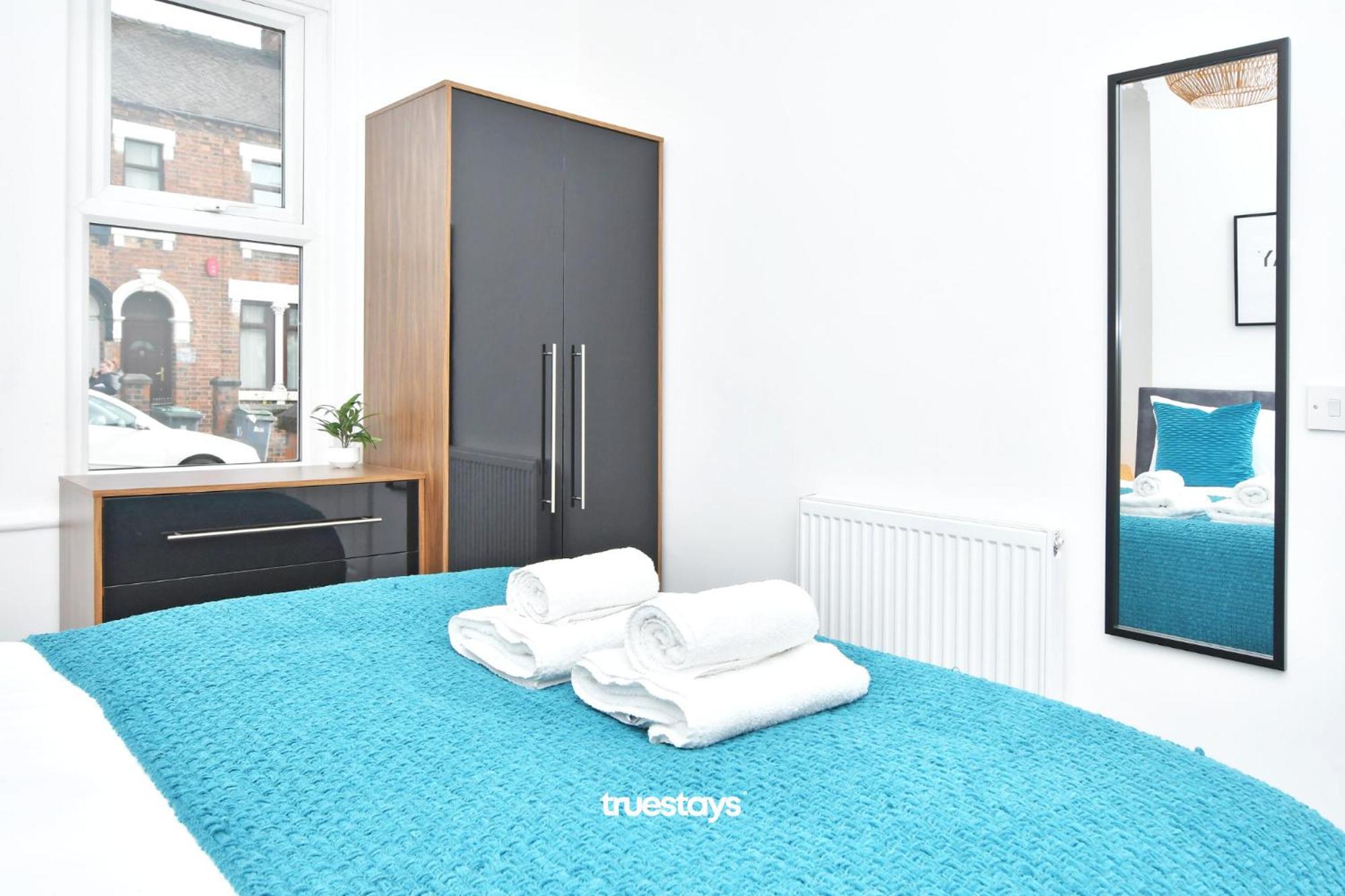Gilman House By Truestays - 4 Bedroom House In Stoke-On-Trent Etruria Dış mekan fotoğraf